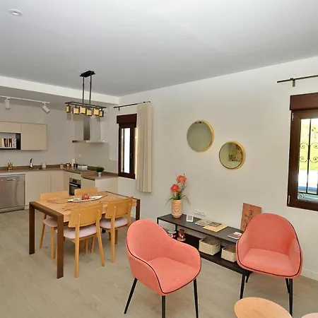 Casa Limon Patio Y Parking *
